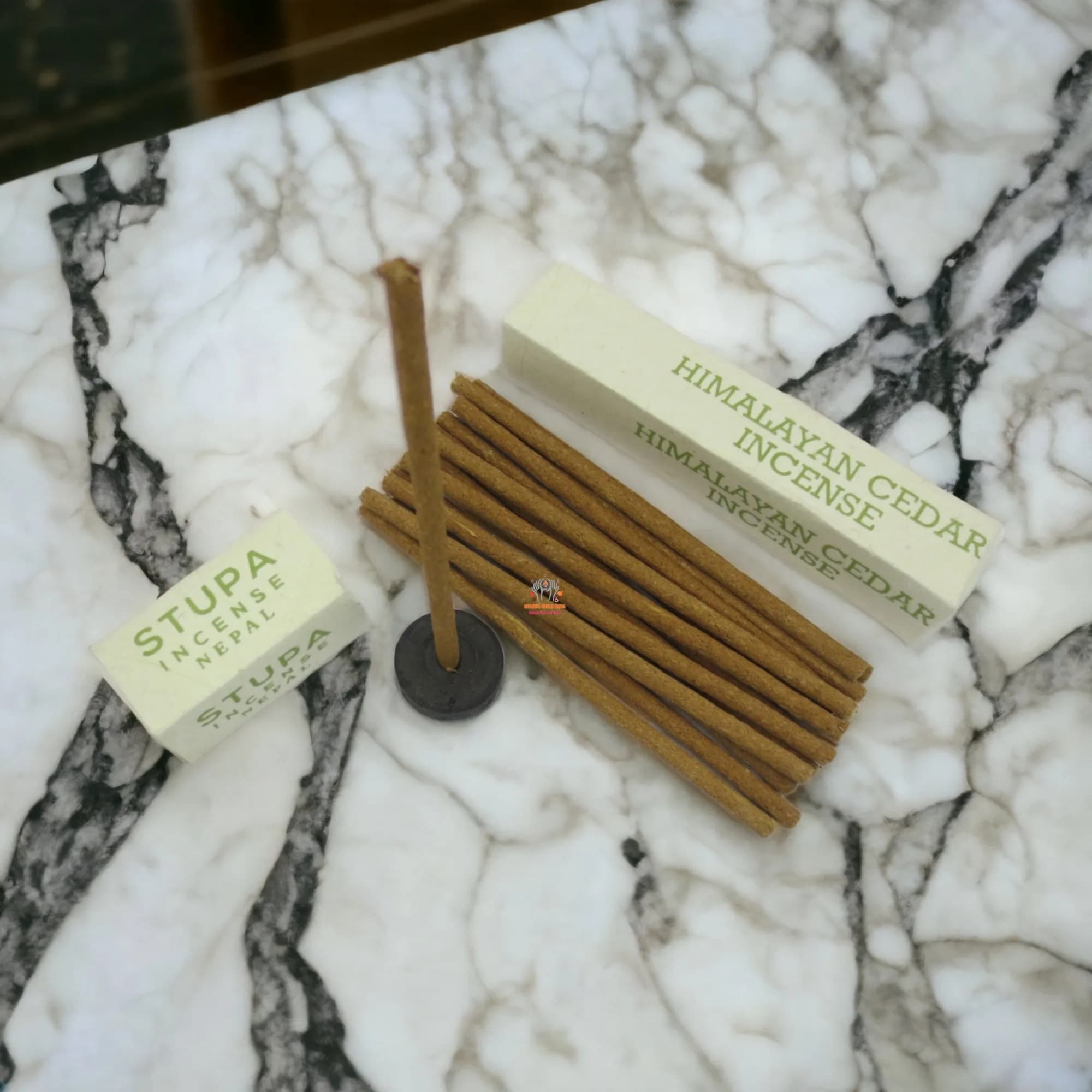 Himalayan cedar incense