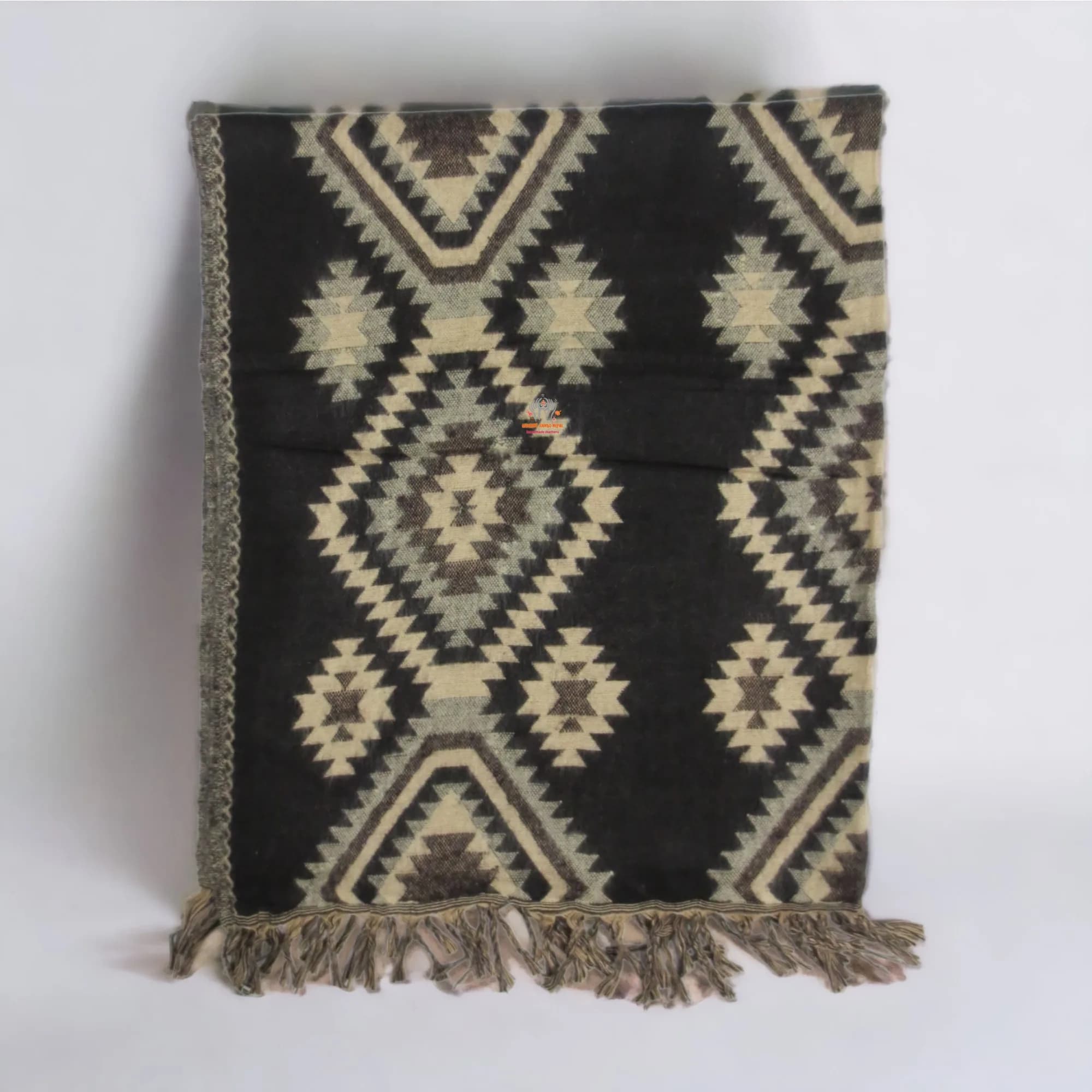 Jacquard Woolen Shawl