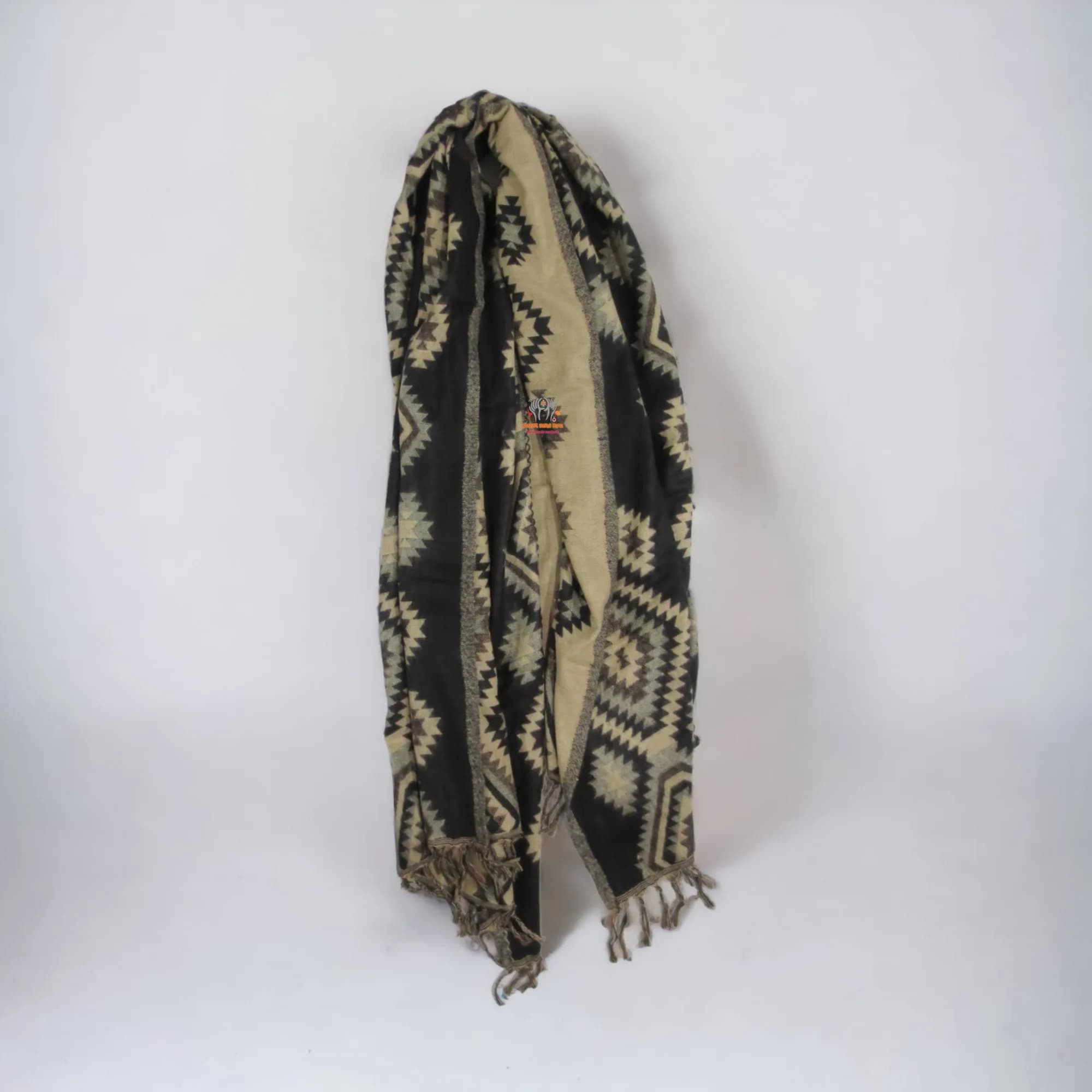 Jacquard Woolen Shawl