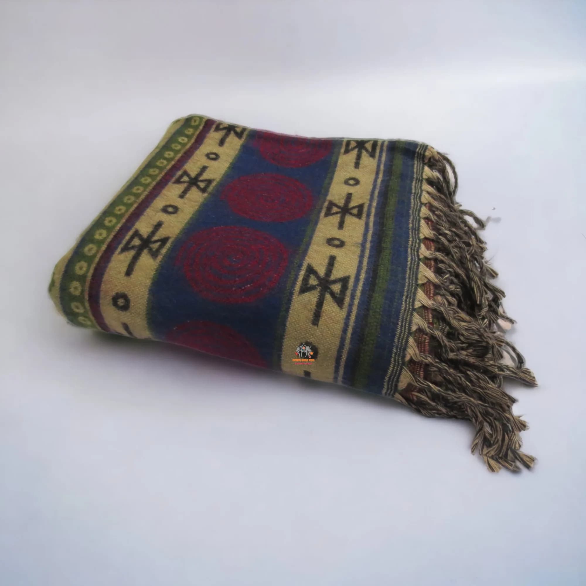 Artistic Woolen Shawl