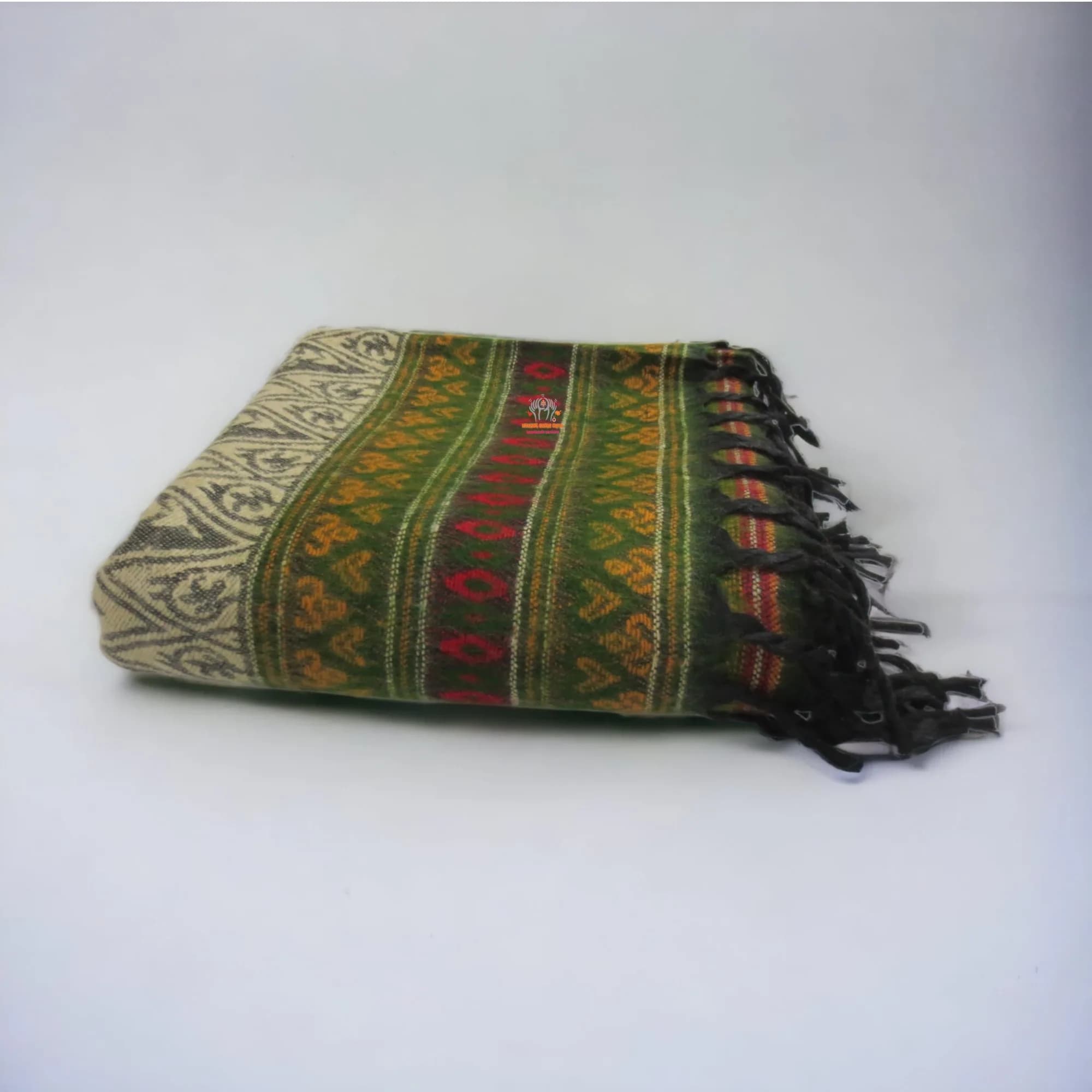 Jacquard Woolen Shawl