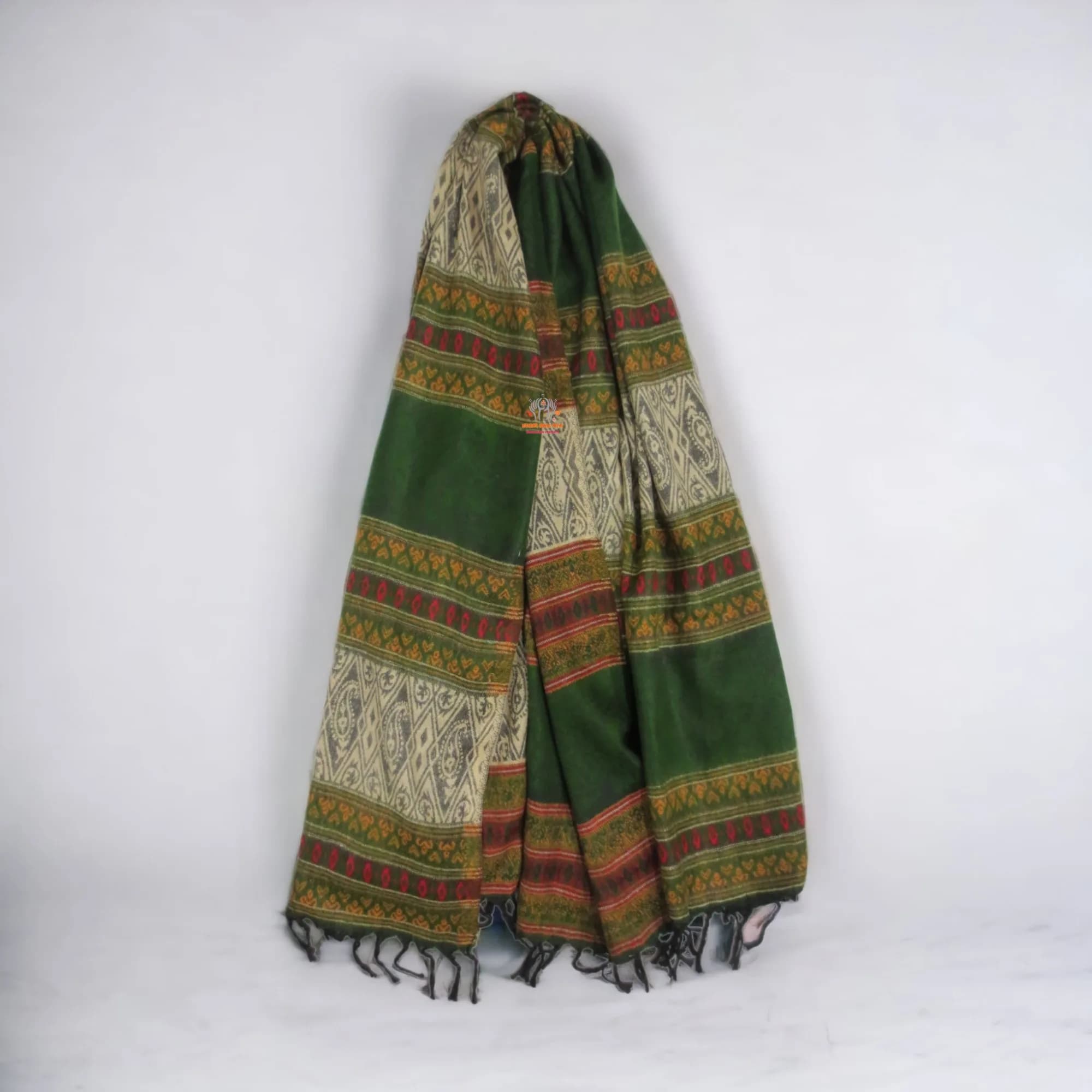Jacquard Woolen Shawl