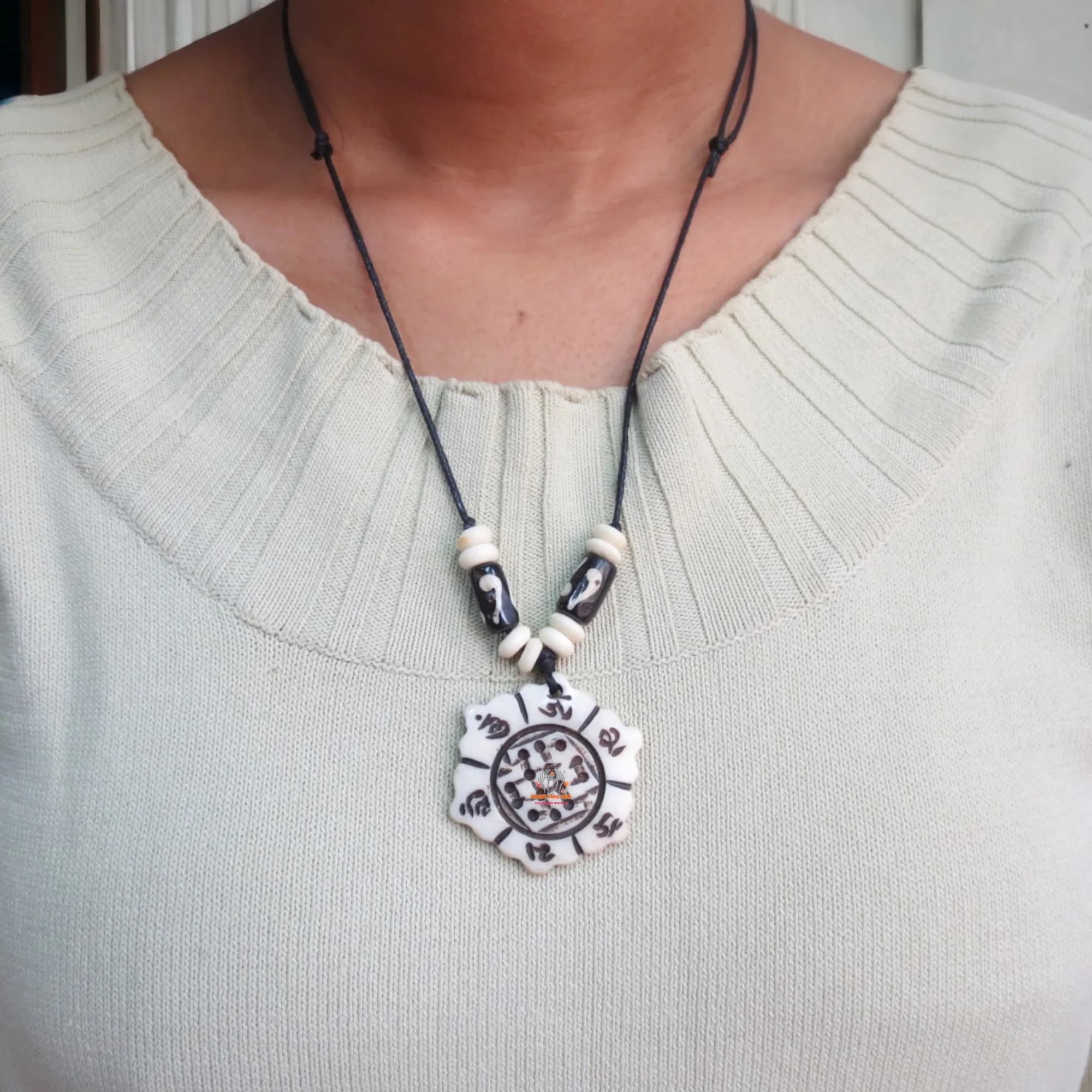 Knot Mantra Pendant
