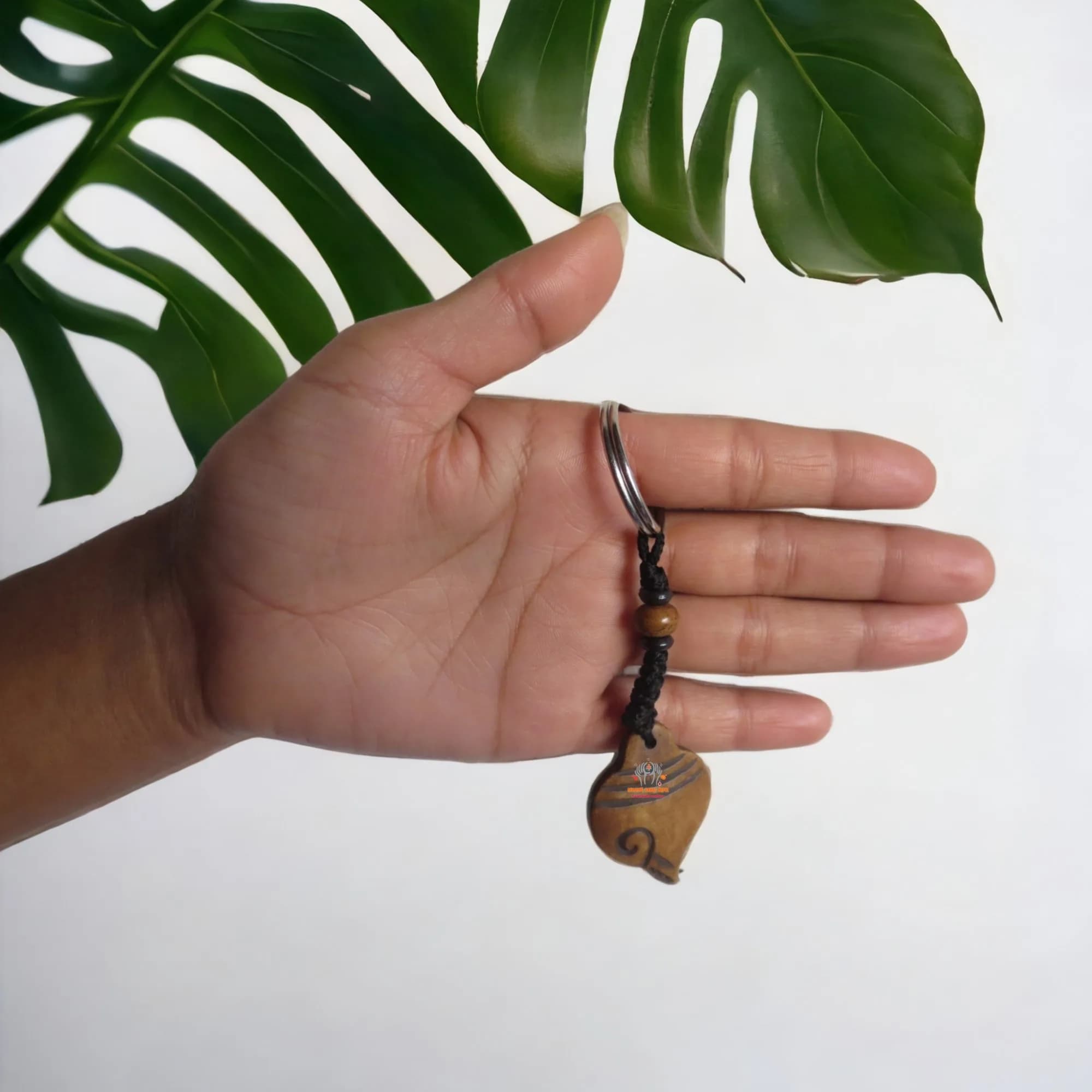 Conch Symbol Keyring