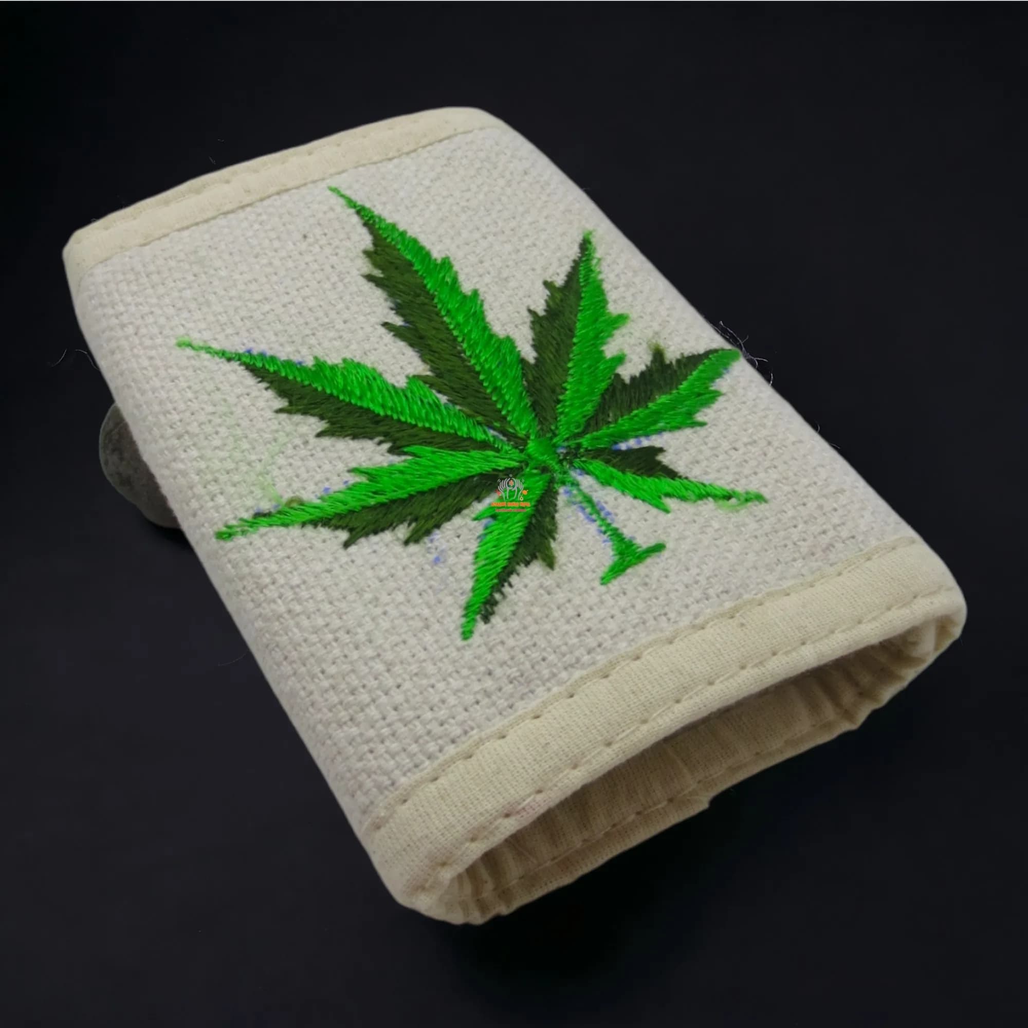 Hemp Leaf Embroidered Wallet