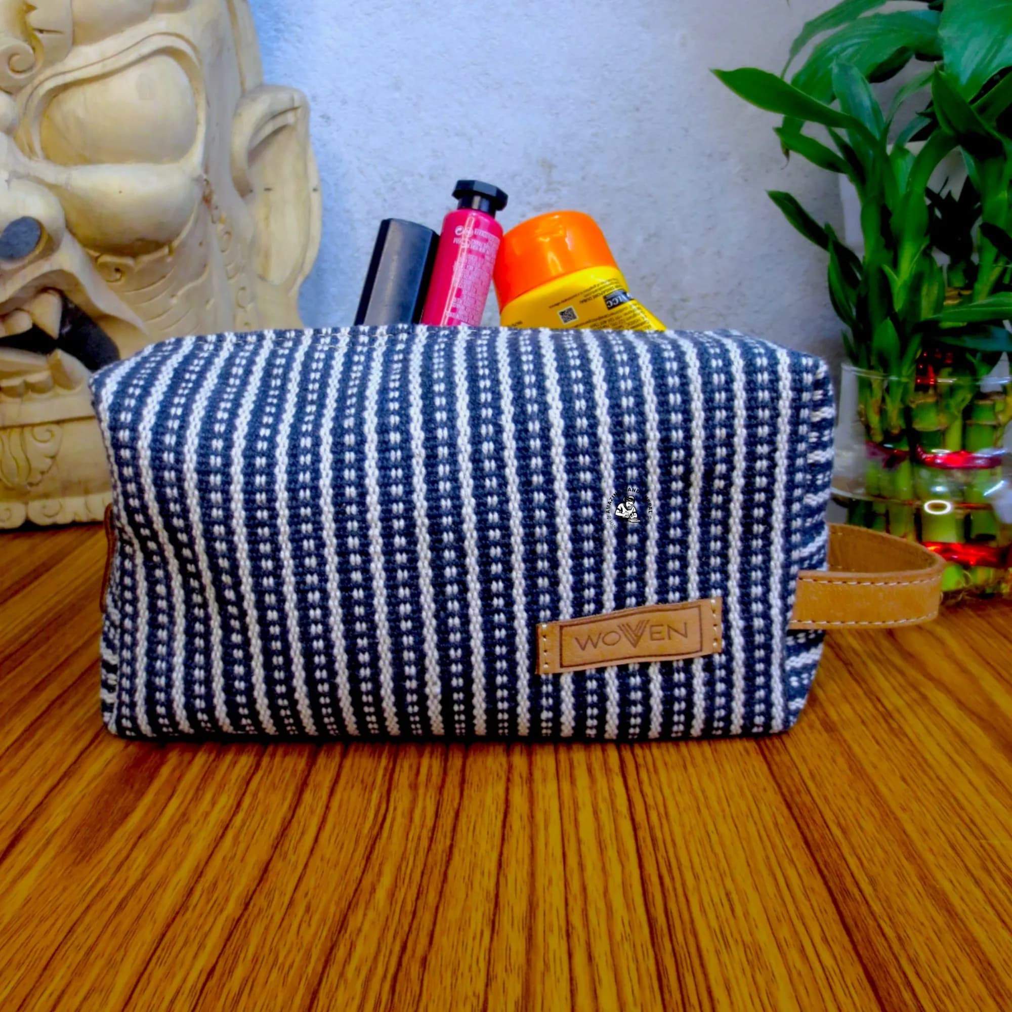 Woven Box Pouch