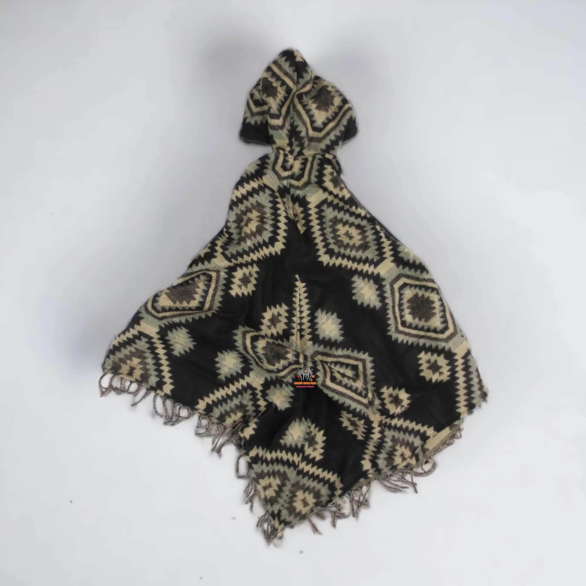 Himalayan Winter Woolen Nepali Poncho