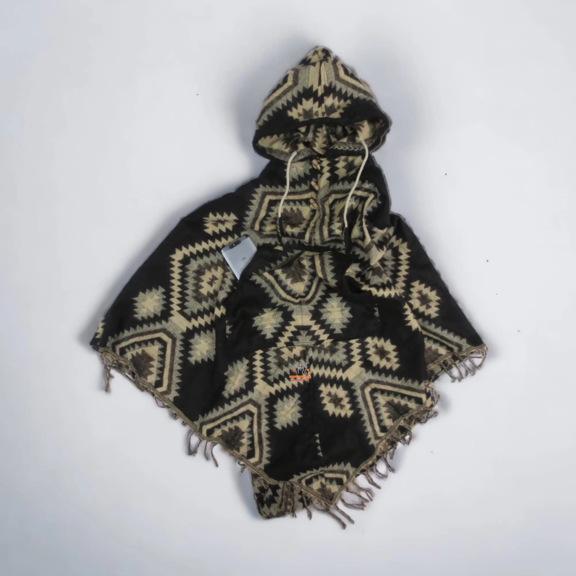 Himalayan Winter Woolen Nepali Poncho